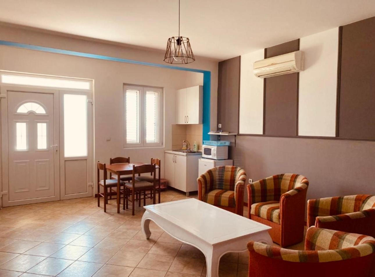 Budva Felix Suites Εξωτερικό φωτογραφία