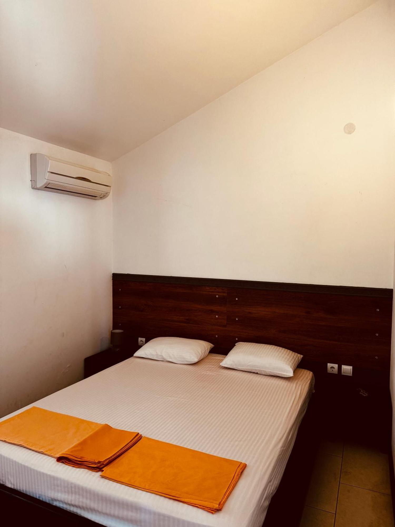 Budva Felix Suites Εξωτερικό φωτογραφία