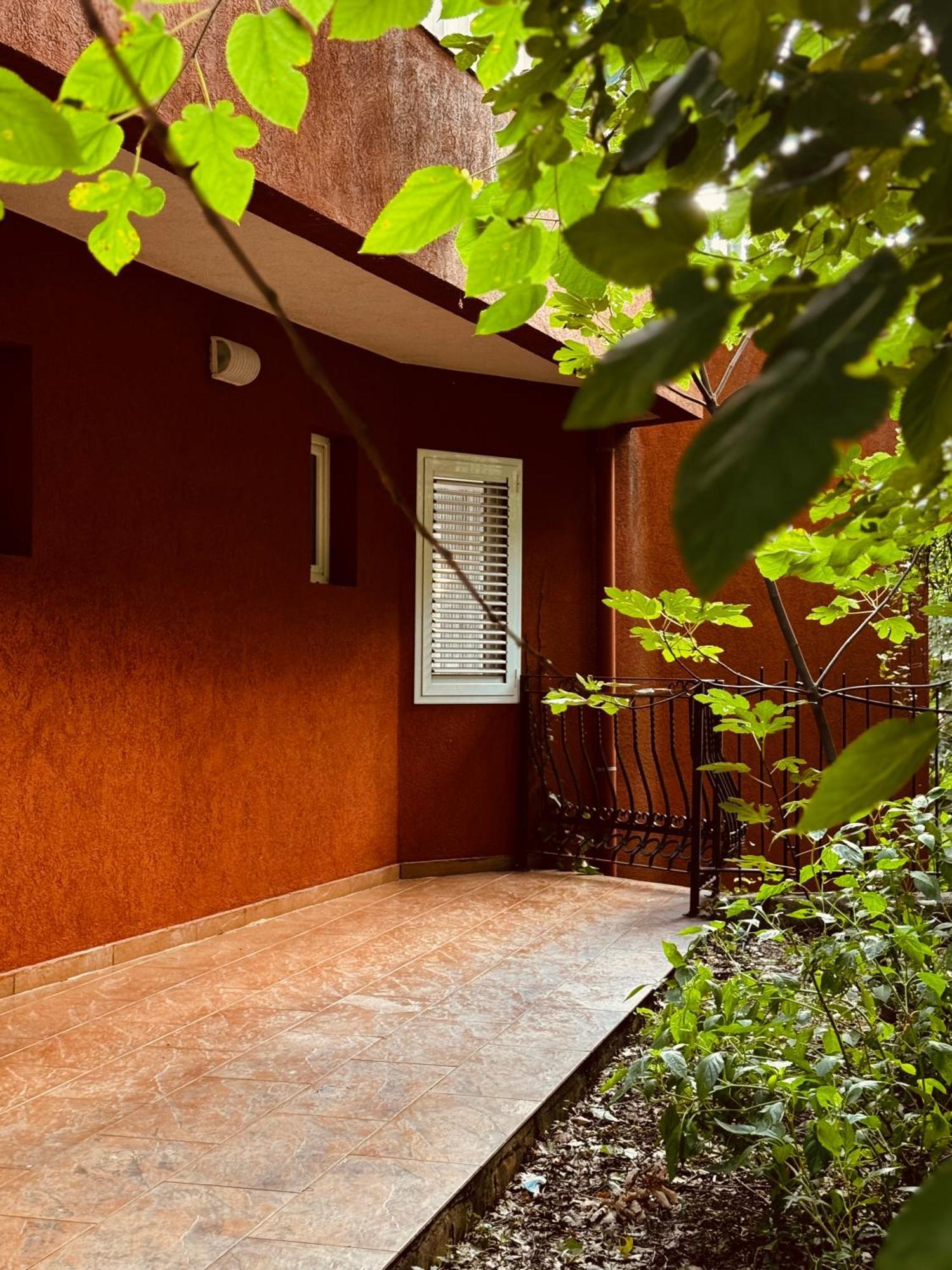 Budva Felix Suites Εξωτερικό φωτογραφία