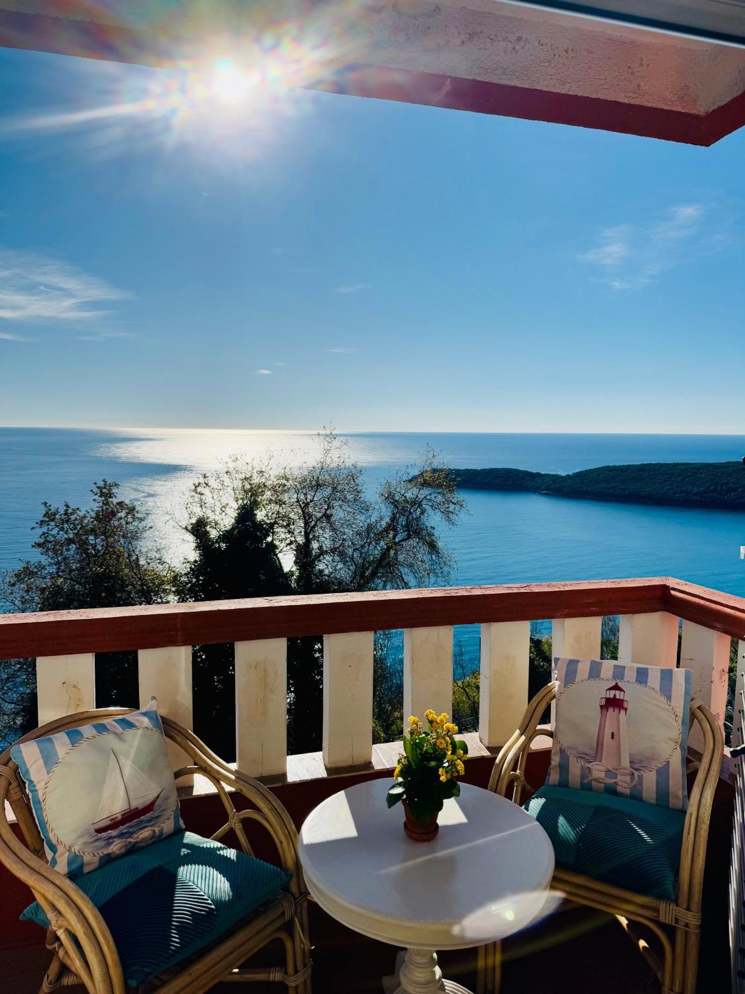 Budva Felix Suites Εξωτερικό φωτογραφία