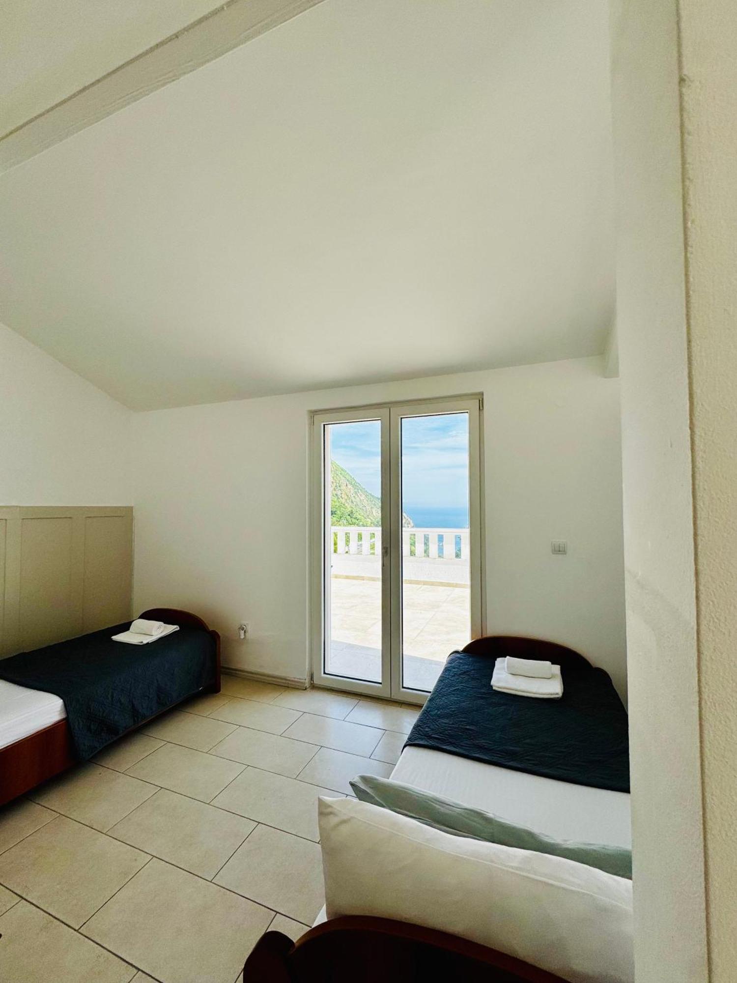 Budva Felix Suites Εξωτερικό φωτογραφία