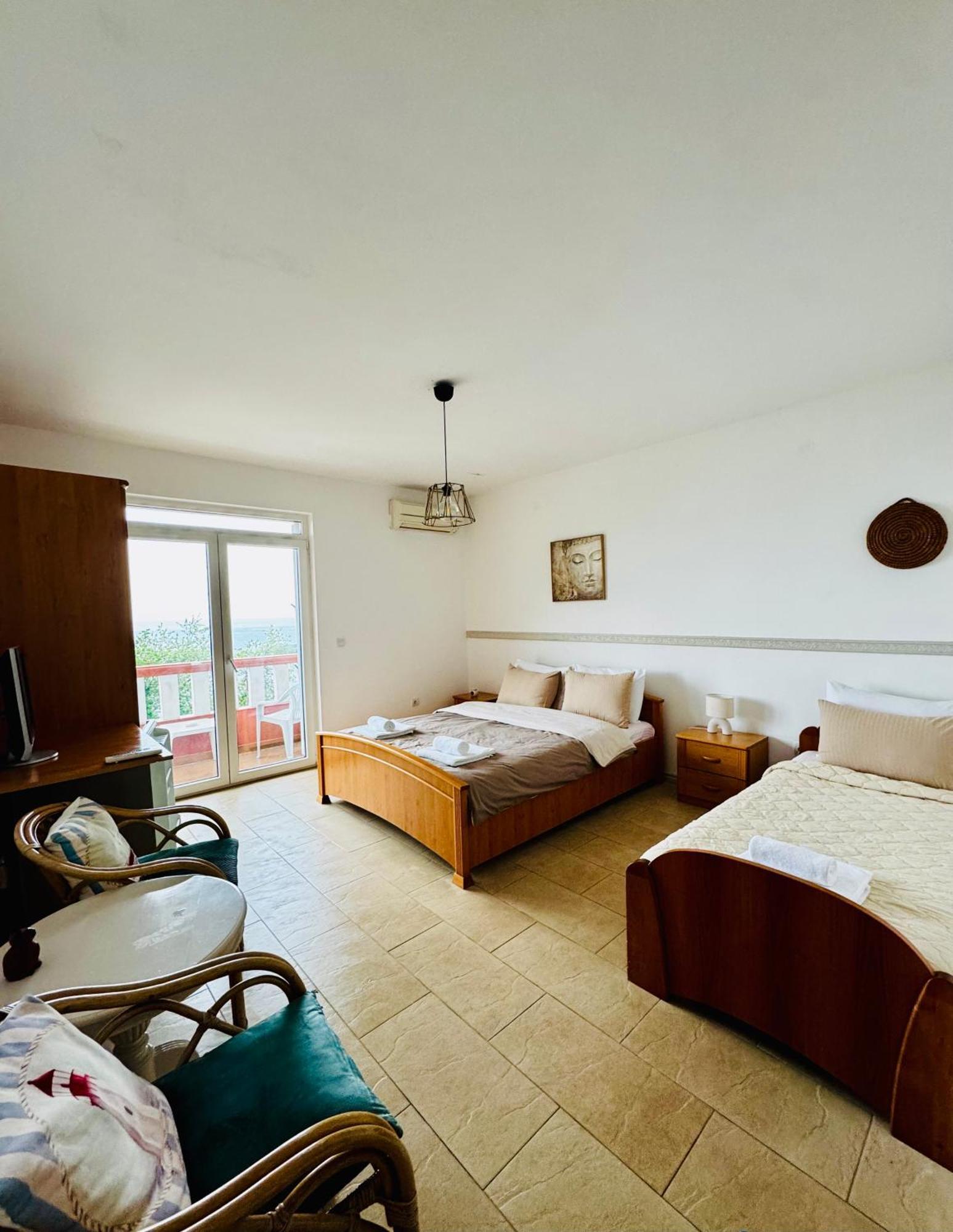 Budva Felix Suites Εξωτερικό φωτογραφία