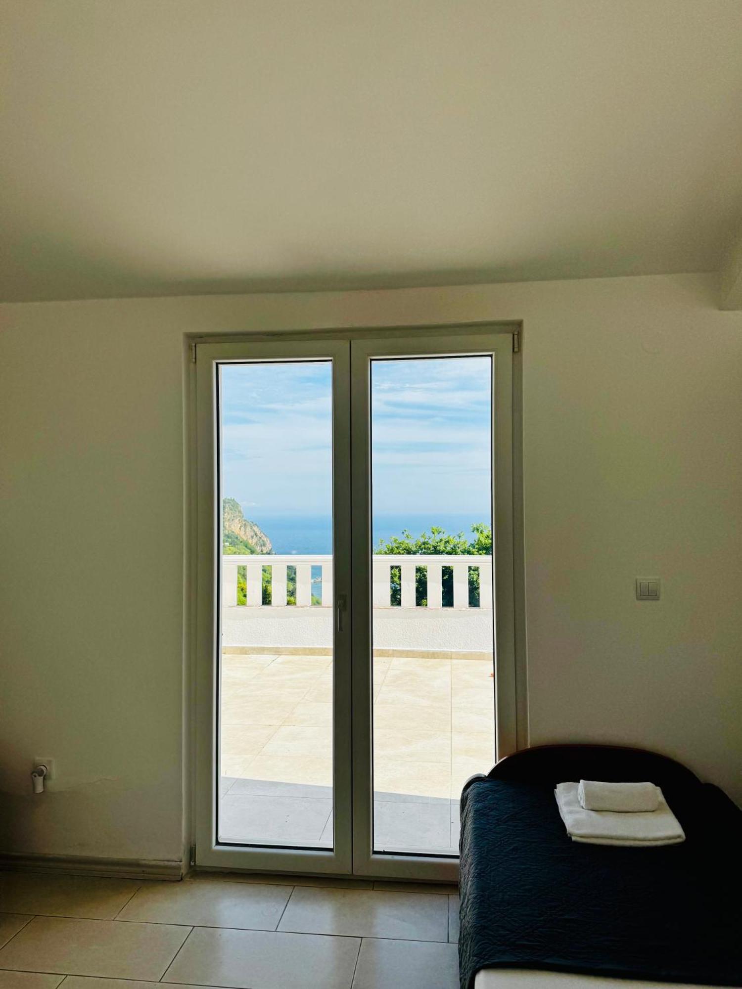 Budva Felix Suites Εξωτερικό φωτογραφία