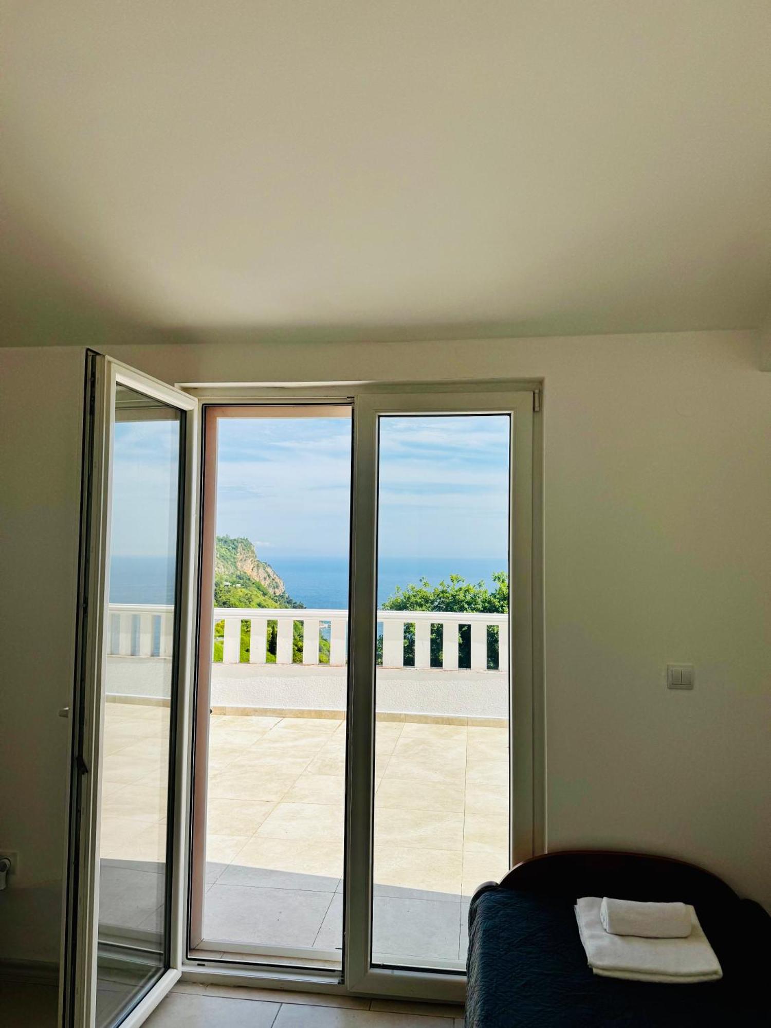 Budva Felix Suites Εξωτερικό φωτογραφία